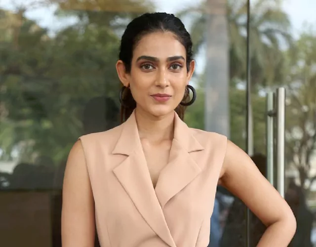 Aakanksha Singh Pichers